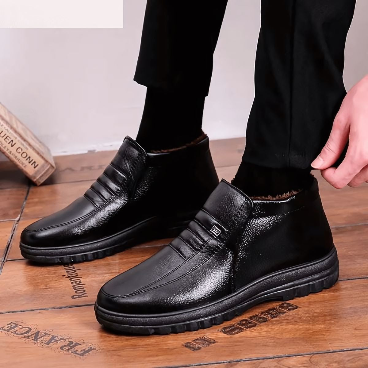 Bota Masculina de Inverno Forrada em Lã