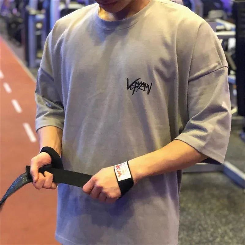 Camiseta Oversized l Respirável l Estilosa para Treino